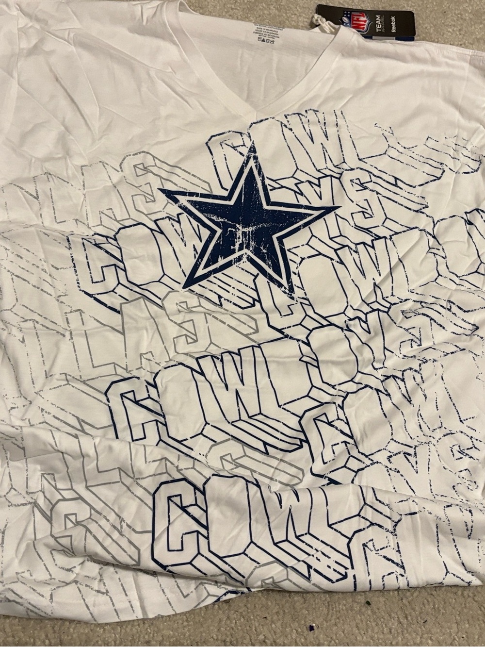 Dallas Cowboys White Graphic Star T-Shirt